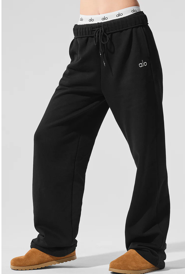Alo Accolade Straight Leg Sweatpants - Black