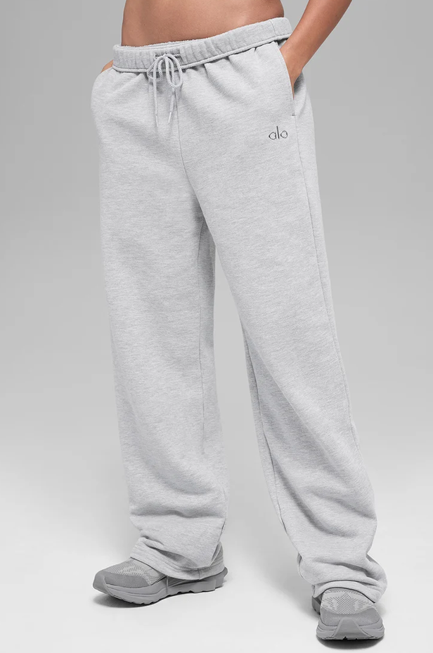 Alo Accolade Straight Leg Sweatpants - Grey